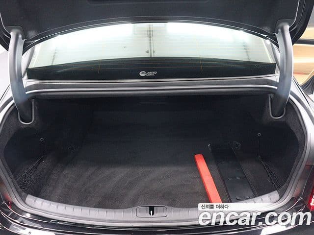 Genesis Electrified G80 2024 — фото 19 из 20