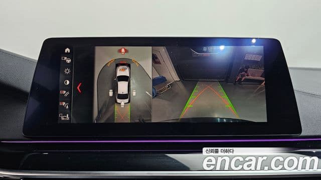 BMW 5 Series 2019 — Şəkil 14/20