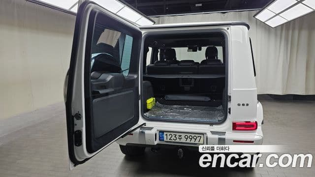 Mercedes-Benz G-Class 2021 — Фото 16/20