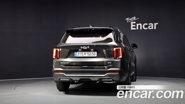 Kia Sorento 2024 — ფოტო 4/20