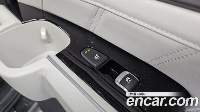 Kia Sorento 2024 — ფოტო 19/20