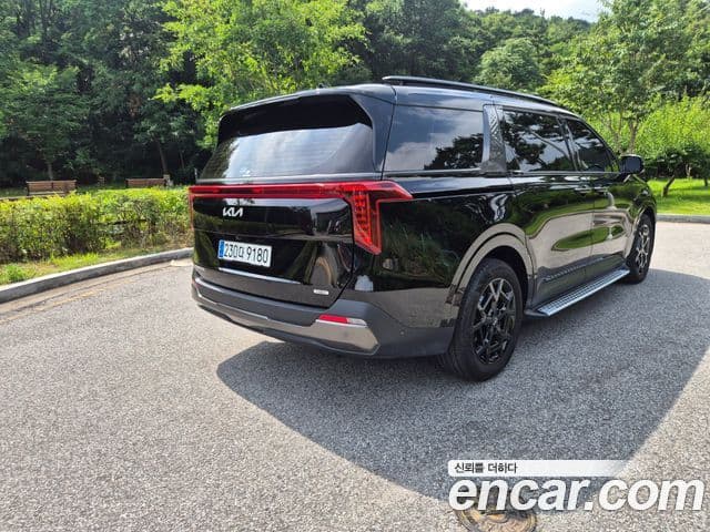 Kia Carnival 2025 — Şəkil 6/20