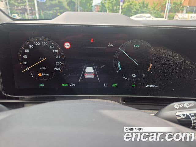 Kia Carnival 2025 — Şəkil 9/20