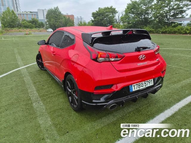 Hyundai Veloster 2020 — Фото 5/20