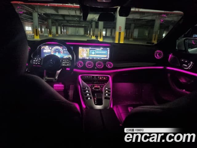 Mercedes-Benz AMG GT 2020 — Photo 17/20