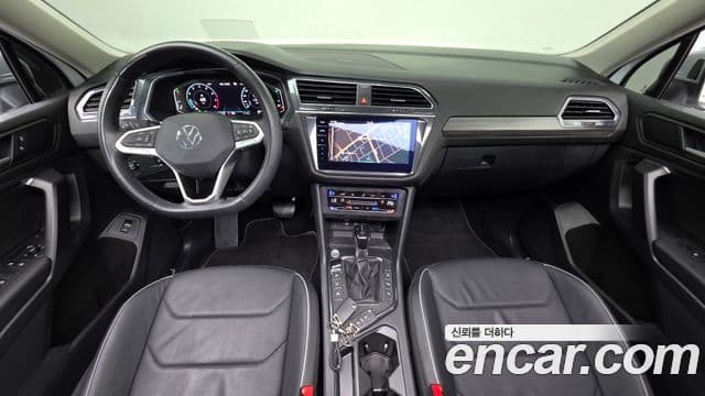Volkswagen Tiguan Allspace 2023 — ფოტო 7/20