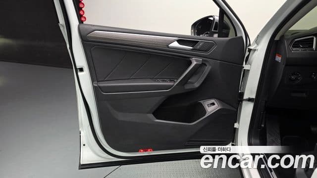 Volkswagen Tiguan Allspace 2023 — Photo 22/33
