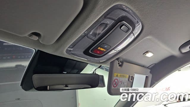 Hyundai Kona 2023 — Şəkil 17/20
