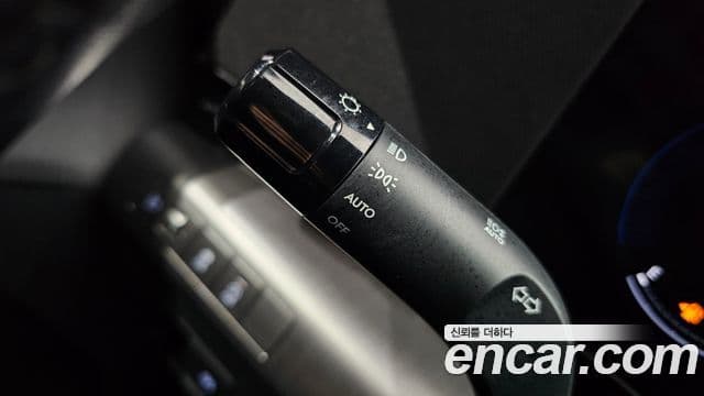 Hyundai Kona 2023 — Şəkil 18/20
