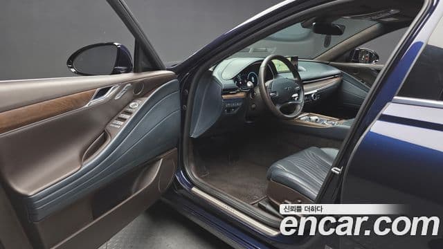 Genesis Electrified G80 2023 — Şəkil 10/20