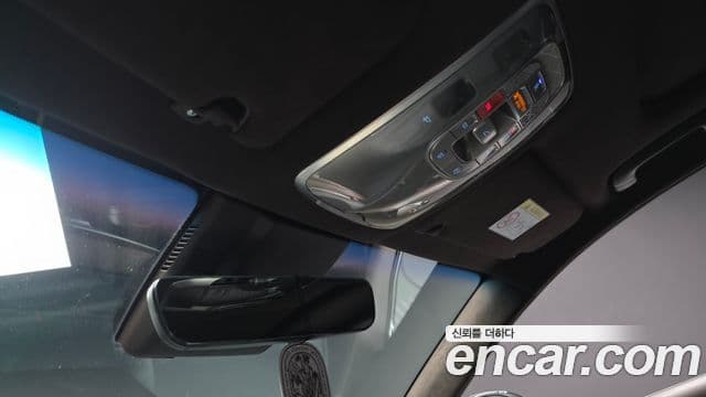 Genesis Electrified G80 2023 — Şəkil 19/20