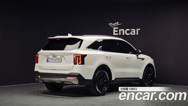 Kia Sorento 2023 — Şəkil 2/20