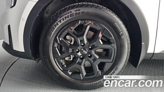 Kia Sorento 2023 — Şəkil 5/20