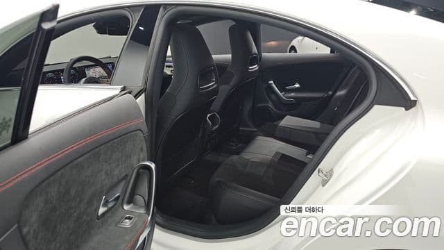 Mercedes-Benz CLA-Class 2023 — Фото 12/20