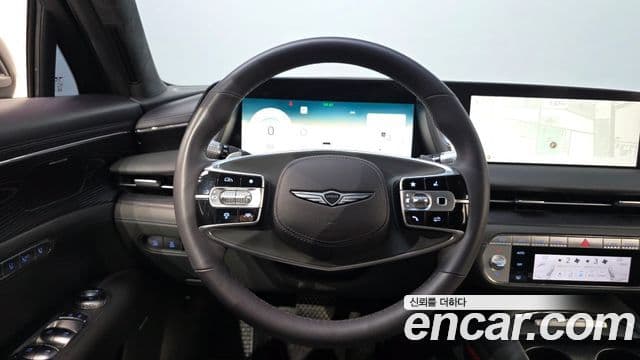 Genesis G90 2023 — Photo 28/31