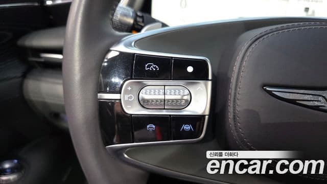 Genesis G90 2023 — Photo 27/31