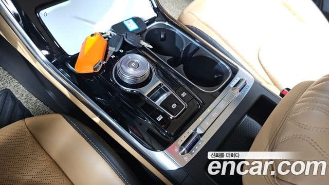 Kia Carnival 2020 — Фото 9/20