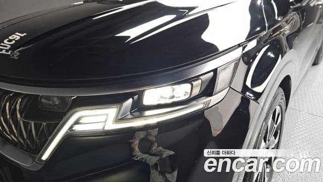 Kia Carnival 2020 — ფოტო 12/30