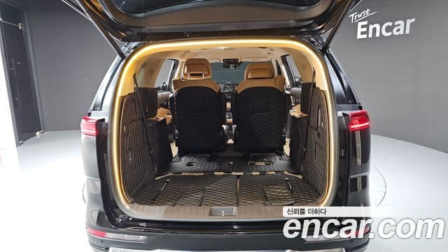 Kia Carnival 2020 — ფოტო 6/30