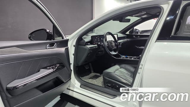 Kia K5 2024 — фото 10 из 20