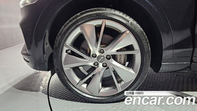 Genesis GV70 2022 — ფოტო 5/20