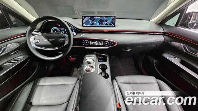 Genesis GV70 2022 — ფოტო 7/20