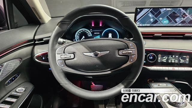 Genesis GV70 2022 — ფოტო 14/20