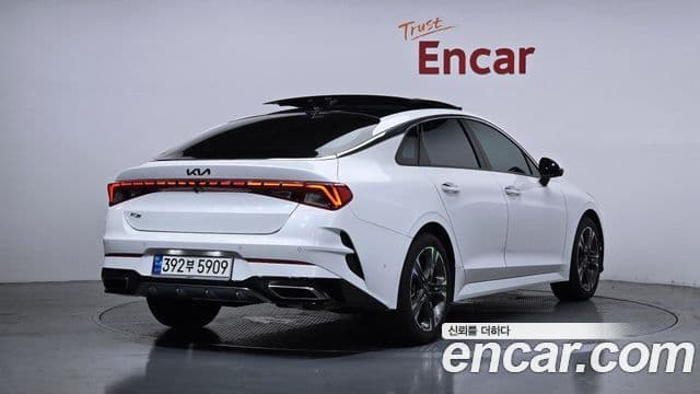 Kia K5 2022 — Şəkil 2/20