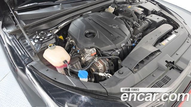 Kia K5 2022 — ფოტო 5/20