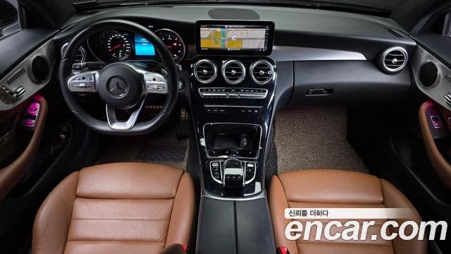 Mercedes-Benz C-Class 2019 — ფოტო 7/20