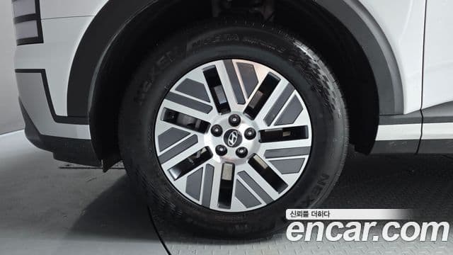 Hyundai Palisade 2025 — Photo 28/31