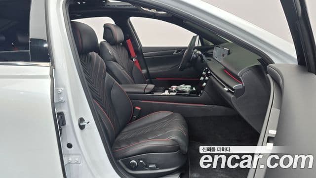 Genesis Electrified G80 2024 — Şəkil 10/20