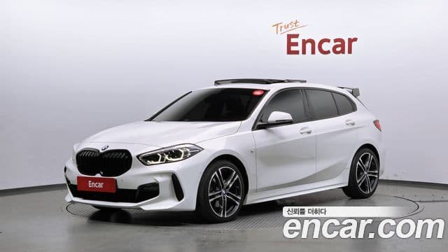 BMW 1 Series 2020 — ფოტო 1/20