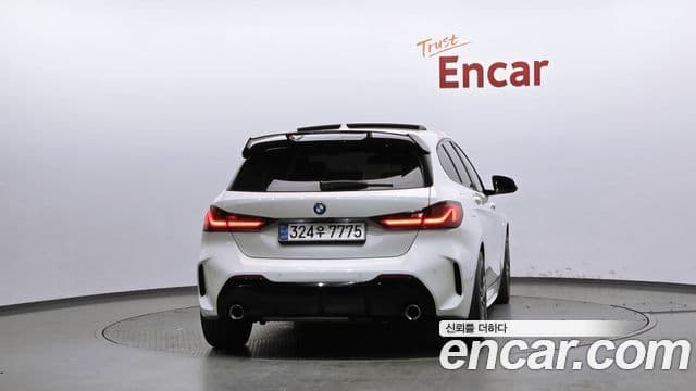 BMW 1 Series 2020 — ფოტო 4/20
