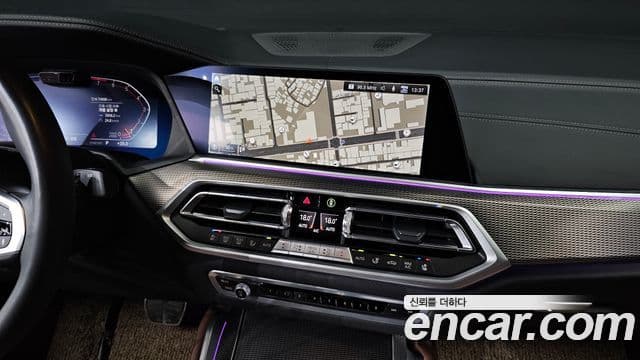 BMW X6 2022 — ფოტო 13/20