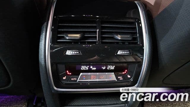 BMW X6 2022 — ფოტო 15/20