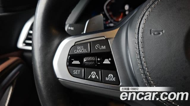 BMW X6 2022 — ფოტო 16/20