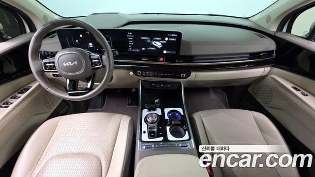 Kia Carnival 2024 — Photo 12/20