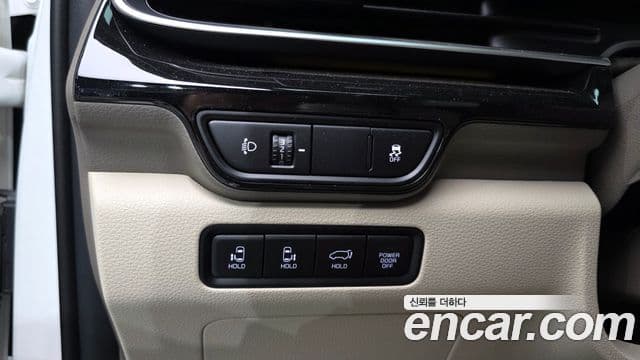 Kia Carnival 2024 — Photo 11/20