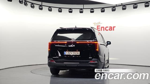 Kia Carnival 2024 — Şəkil 4/20
