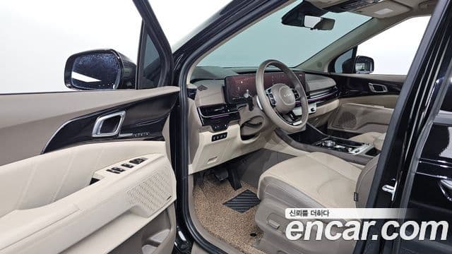 Kia Carnival 2024 — Şəkil 10/20