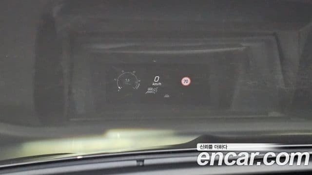 Mercedes-Benz GLE-Class 2021 — Photo 13/20