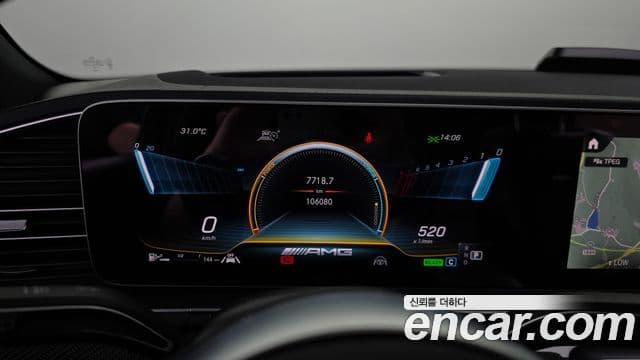 Mercedes-Benz GLE-Class 2022 — ფოტო 8/20