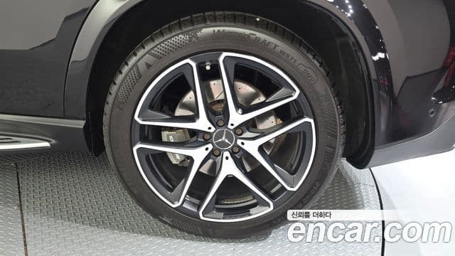 Mercedes-Benz GLE-Class 2022 — ფოტო 9/36