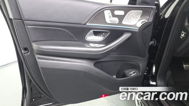 Mercedes-Benz GLE-Class 2022 — ფოტო 10/36
