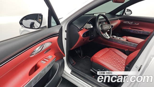 Genesis GV70 2022 — Şəkil 10/20