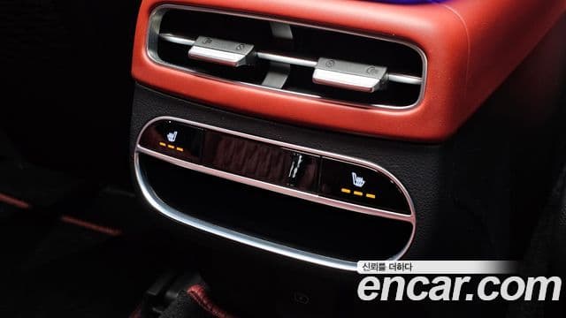 Genesis GV70 2022 — Şəkil 16/20