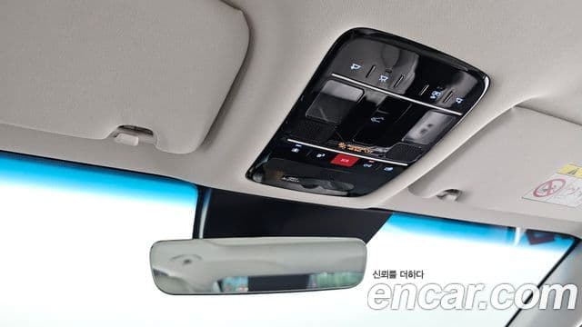 Hyundai Grandeur 2023 — Şəkil 18/20