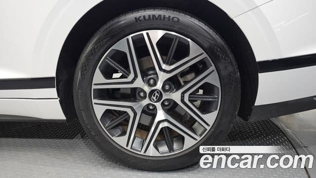 Hyundai Grandeur Hybrid 2023 — Photo 15/30