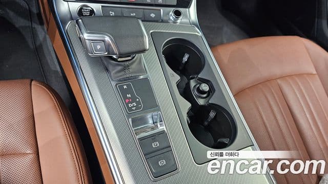 Audi A6 2023 — Şəkil 9/20